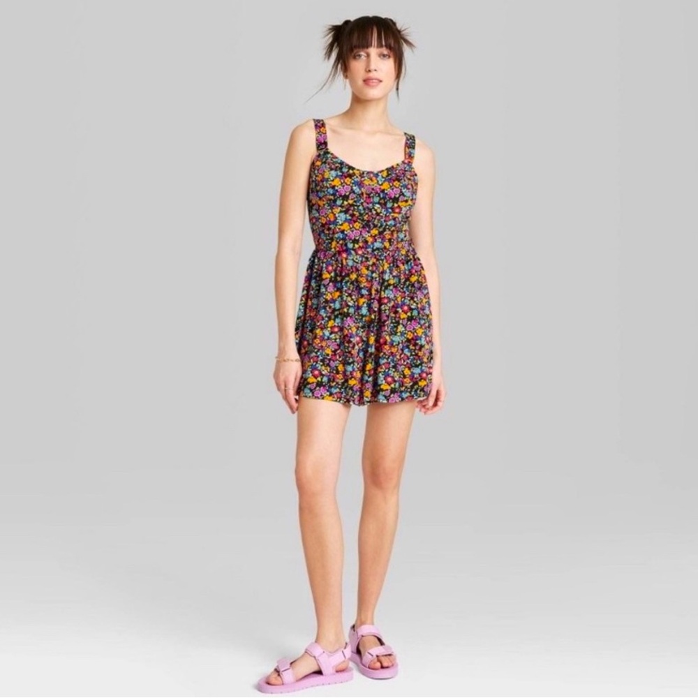 Women's Sleeveless Button-Front Romper